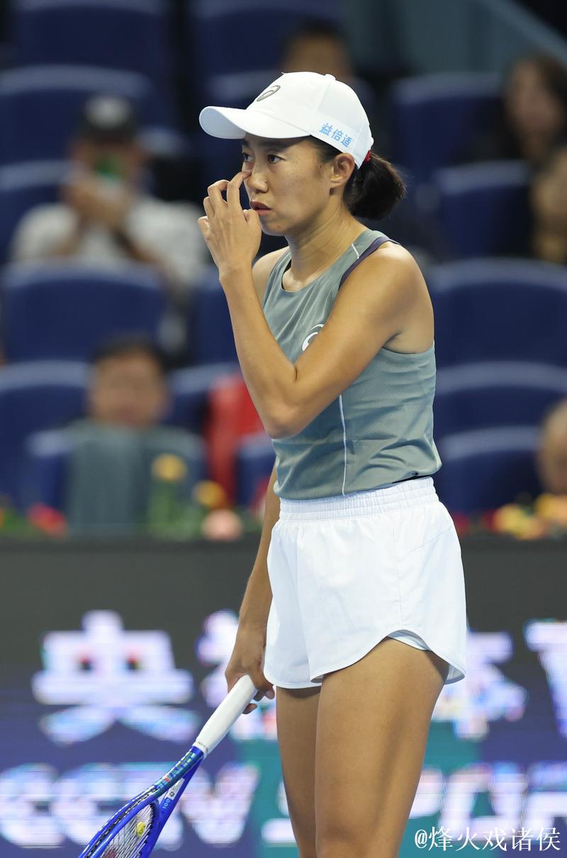 WTA125昂热女单首轮 张帅2-0取胜晋级16强 WTA125昂热女单首轮 张帅2-0取胜晋级16强