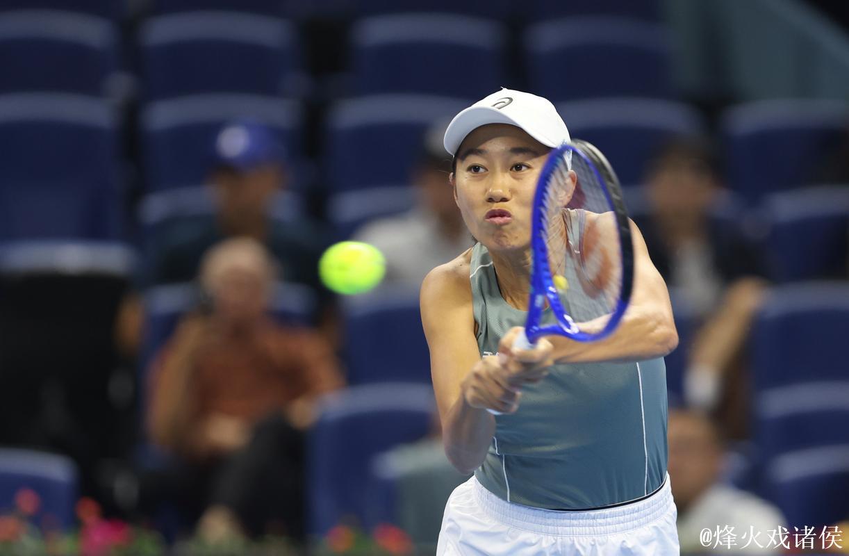 WTA125昂热女单首轮 张帅2-0取胜晋级16强 WTA125昂热女单首轮 张帅2-0取胜晋级16强